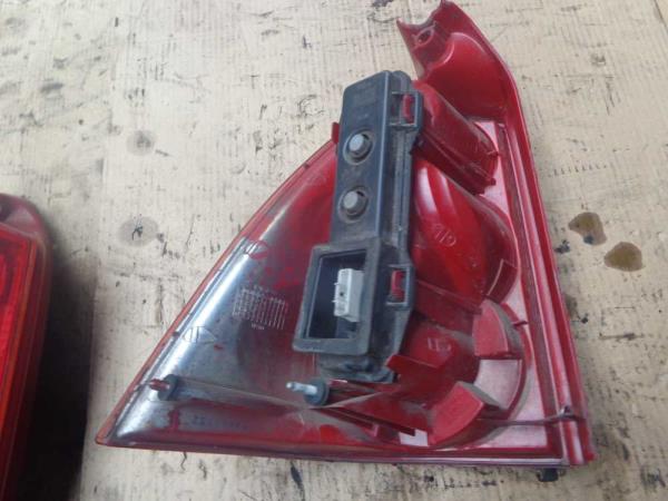 FEU ARRIERE DROIT PEUGEOT 307 BREAK 8/2000-6/2005 - Vue 2